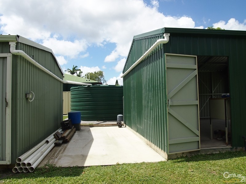 1375 Calliope River Road, Yarwun QLD 4694