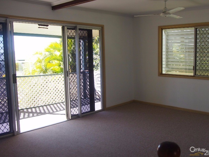 165 Oaka Street, South Gladstone QLD 4680