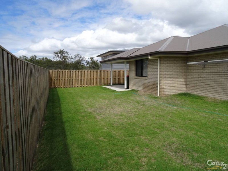 31 Koolivoo Parade, RIVERSTONE RISE, Boyne Island QLD 4680