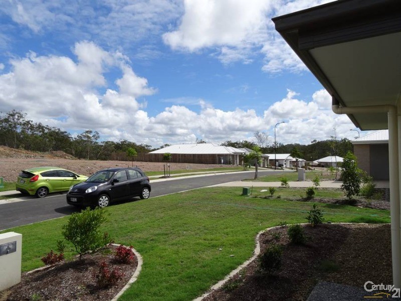 31 Koolivoo Parade, RIVERSTONE RISE, Boyne Island QLD 4680