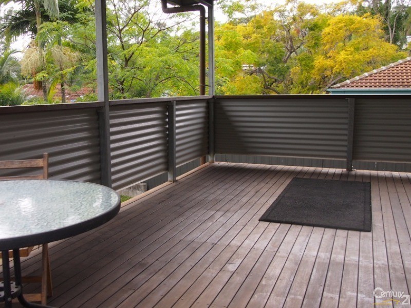 6 Brunke Street, West Gladstone QLD 4680