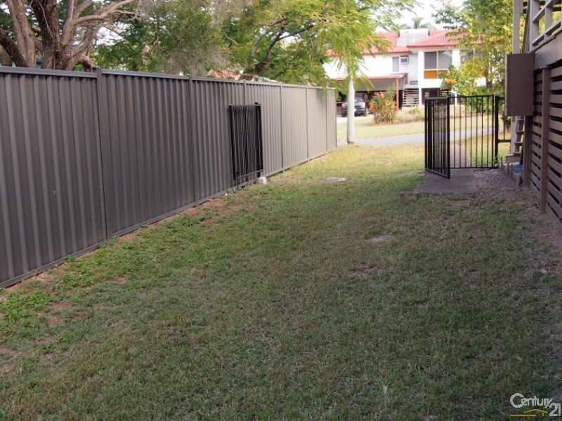 6 Brunke Street, West Gladstone QLD 4680