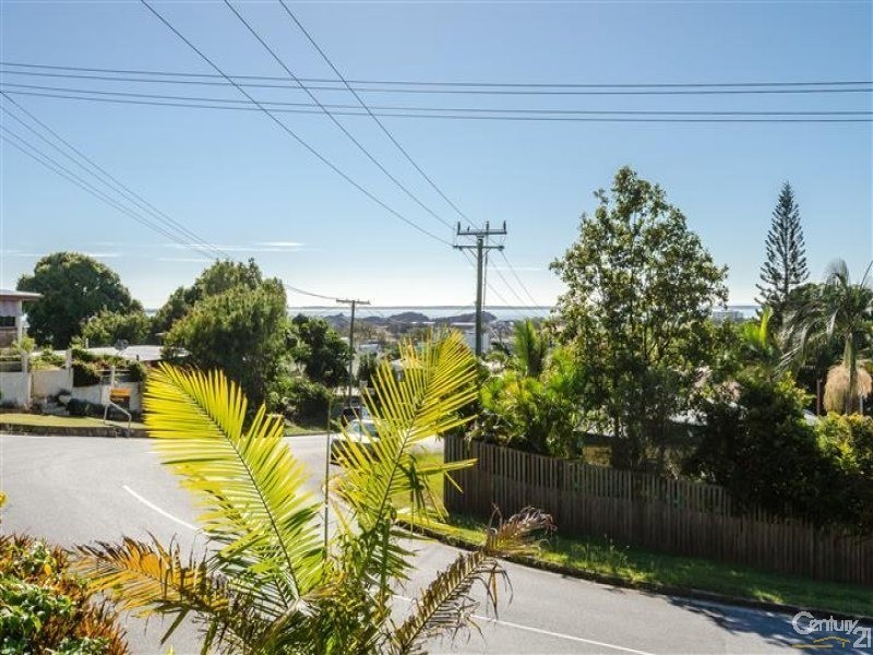 165 Oaka Street, South Gladstone QLD 4680