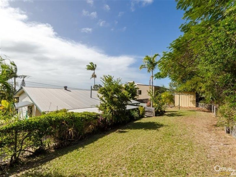 165 Oaka Street, South Gladstone QLD 4680