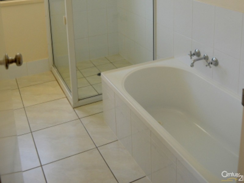 22A Harrier Avenue, New Auckland QLD 4680