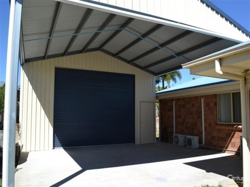 49 Col Brown Avenue, Clinton QLD 4680