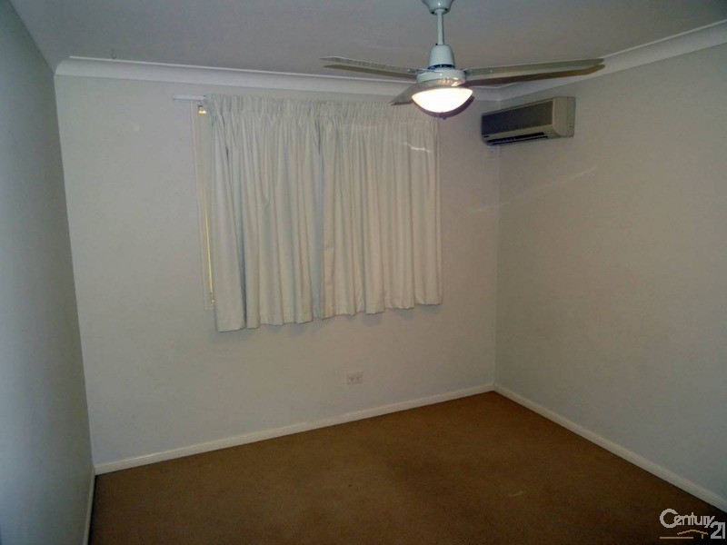 49 Col Brown Avenue, Clinton QLD 4680