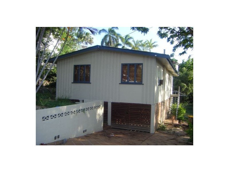 19 Williamson Street, Gladstone QLD 4680