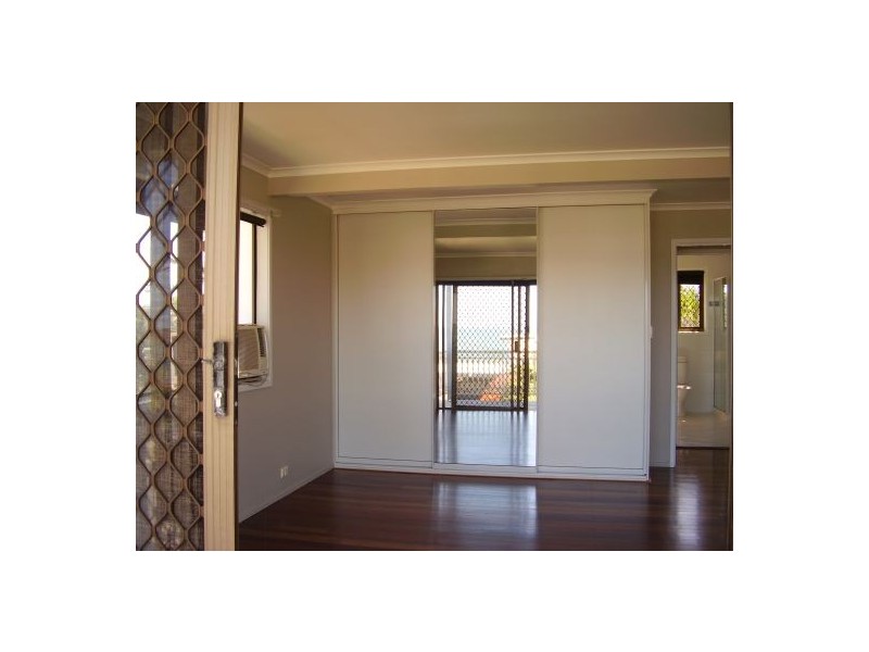 7 The Esplanade, Gladstone QLD 4680