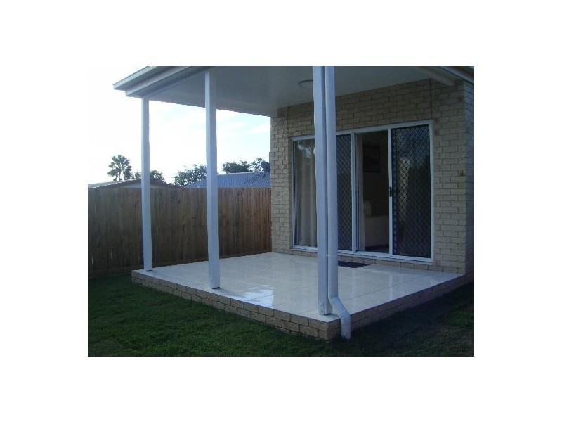 17 Park Street, West Gladstone QLD 4680