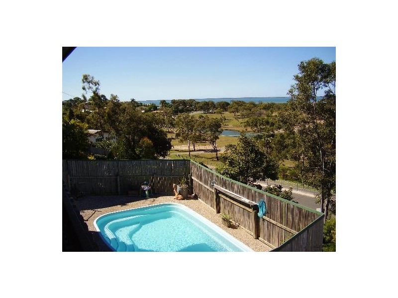 10 Yaralla Street, Barney Point QLD 4680