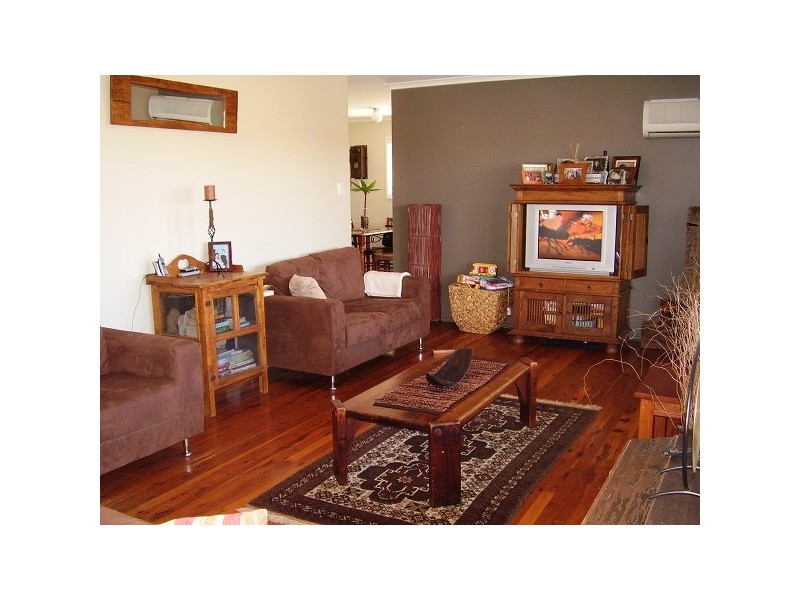 10 Yaralla Street, Barney Point QLD 4680