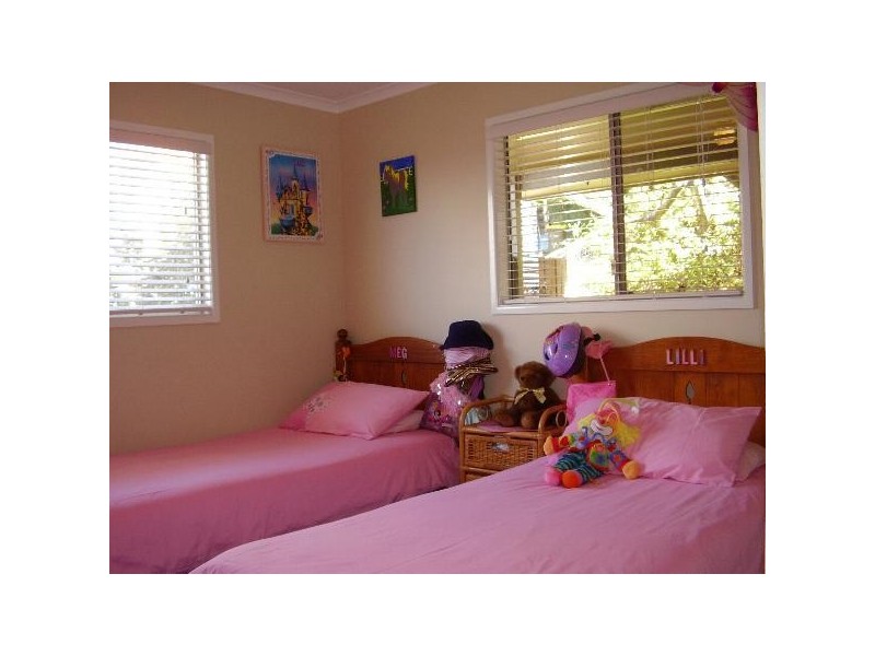 10 Yaralla Street, Barney Point QLD 4680