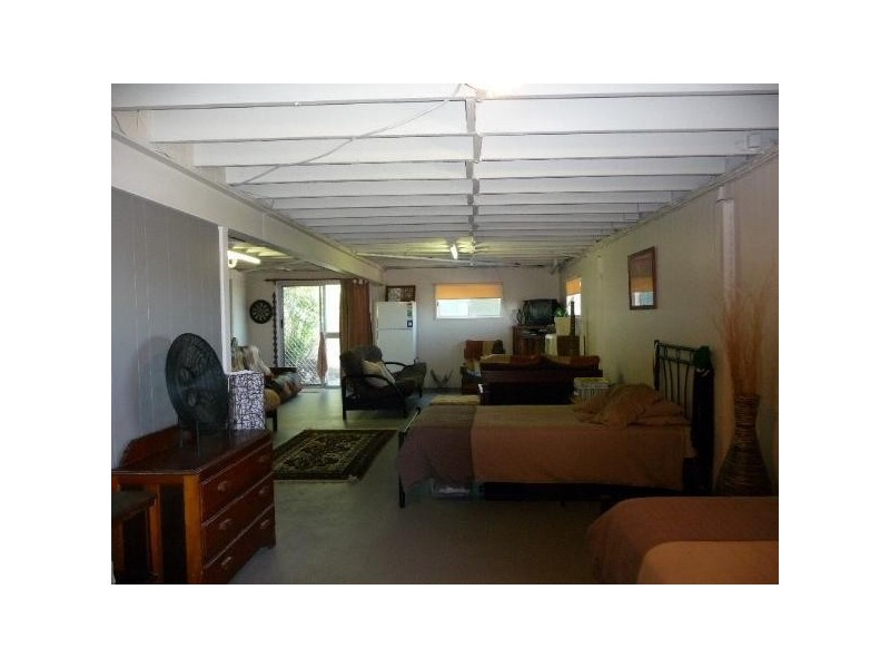 10 Yaralla Street, Barney Point QLD 4680