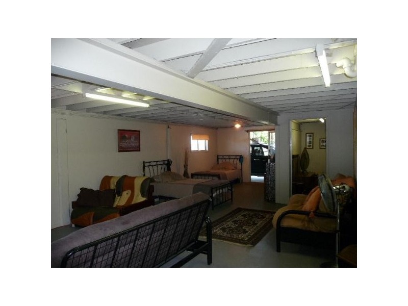 10 Yaralla Street, Barney Point QLD 4680