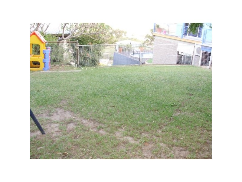 10 Yaralla Street, Barney Point QLD 4680