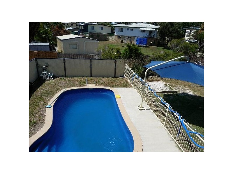 4 Kin Kora Drive, Gladstone QLD 4680