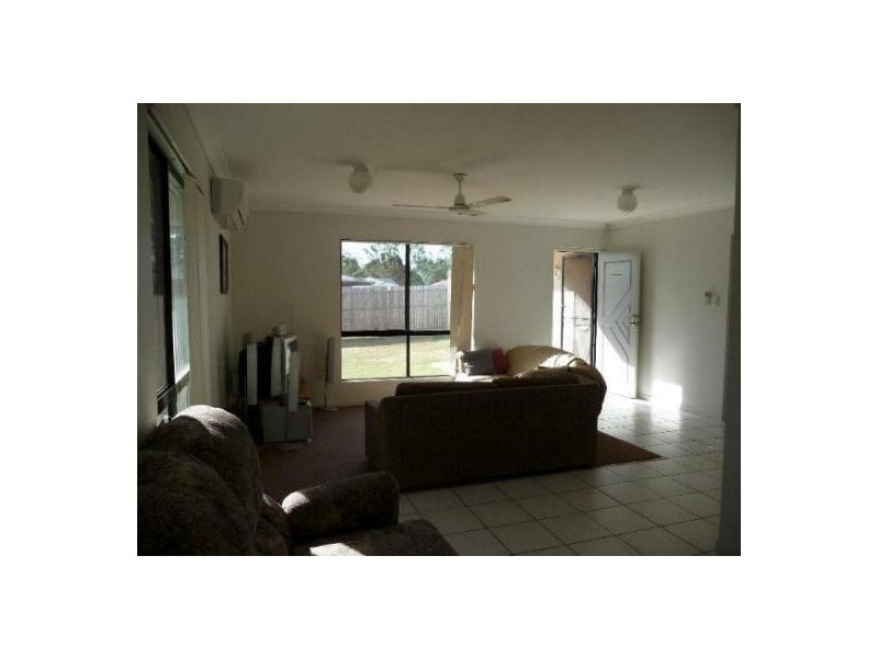 3 Links Court, Gladstone QLD 4680