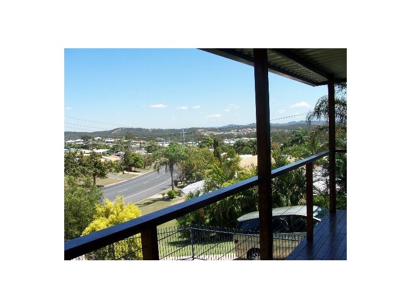 33 Dixon Drive, Telina QLD 4680