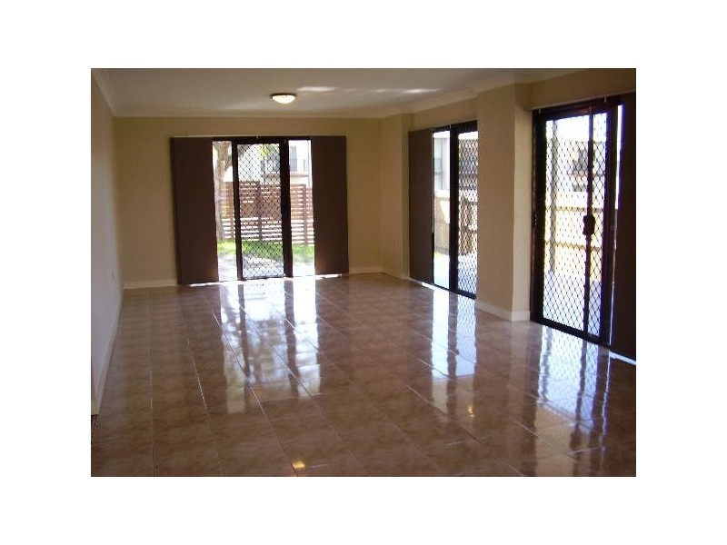 1/9 Nothling Street, Gladstone QLD 4680