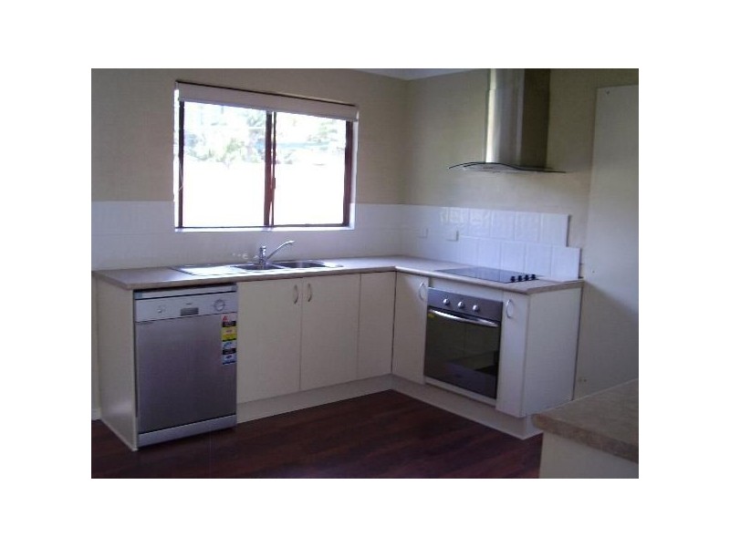 1/9 Nothling Street, Gladstone QLD 4680