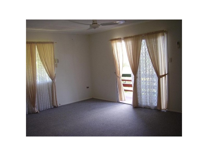 14 Twin Street, Gladstone QLD 4680