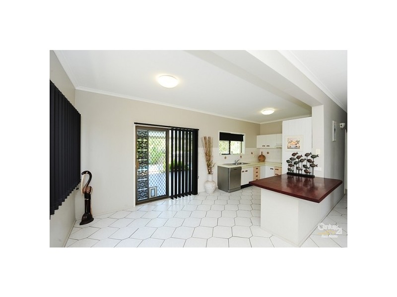 7 The Esplanade, Gladstone QLD 4680