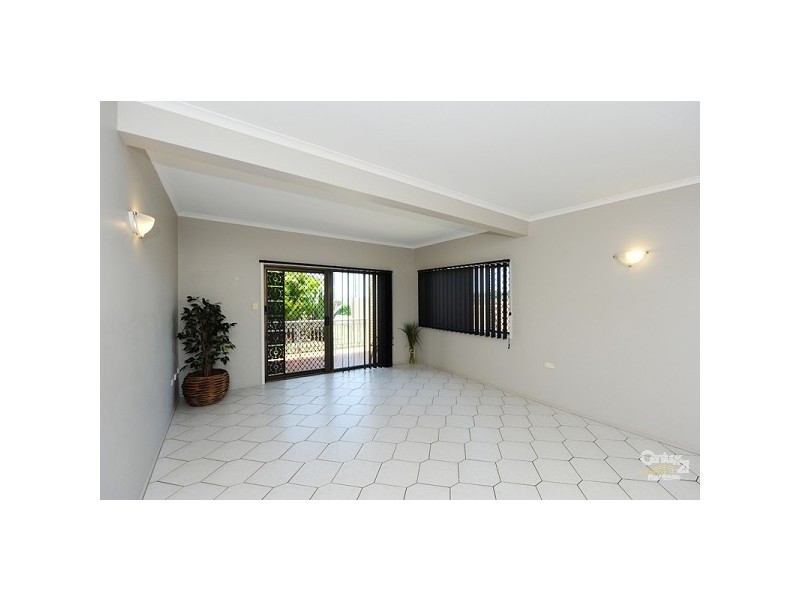 7 The Esplanade, Gladstone QLD 4680
