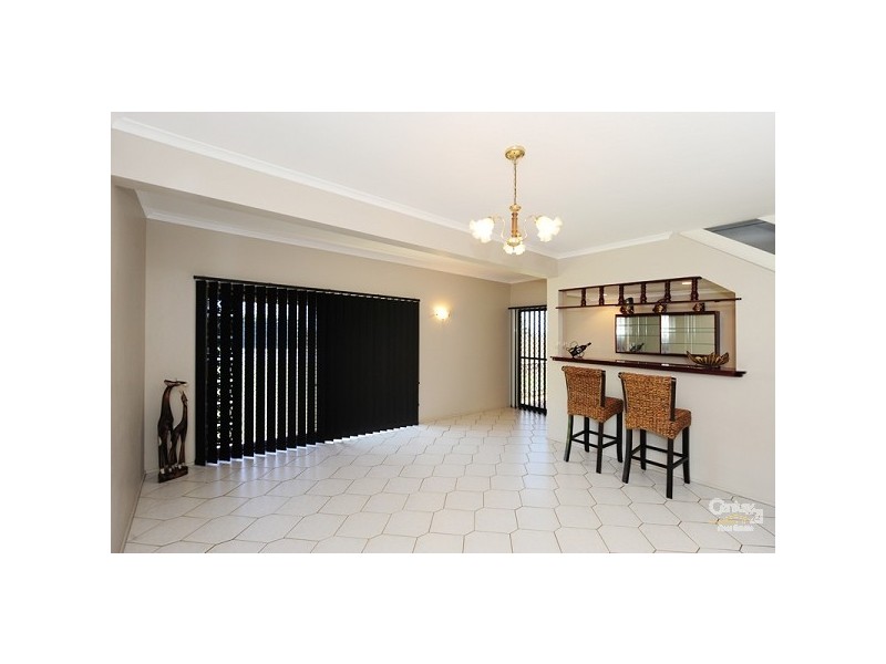 7 The Esplanade, Gladstone QLD 4680