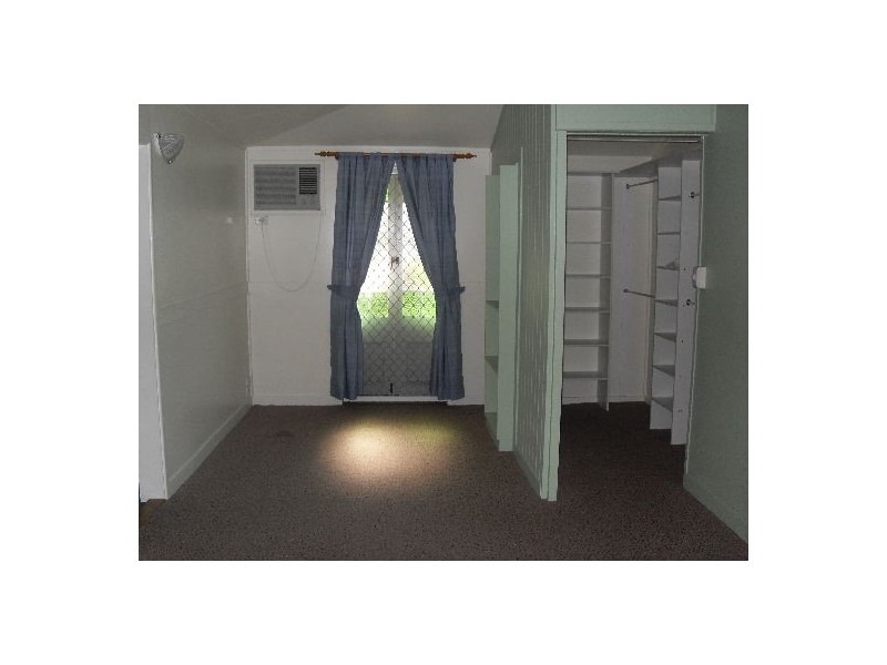 27 Ann Street, Gladstone QLD 4680