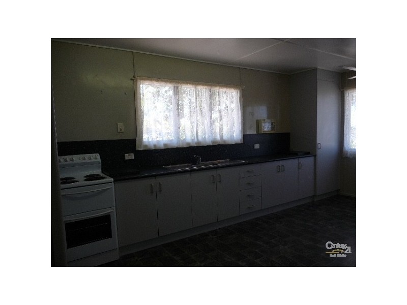 6 Ryalls Street, Barney Point QLD 4680