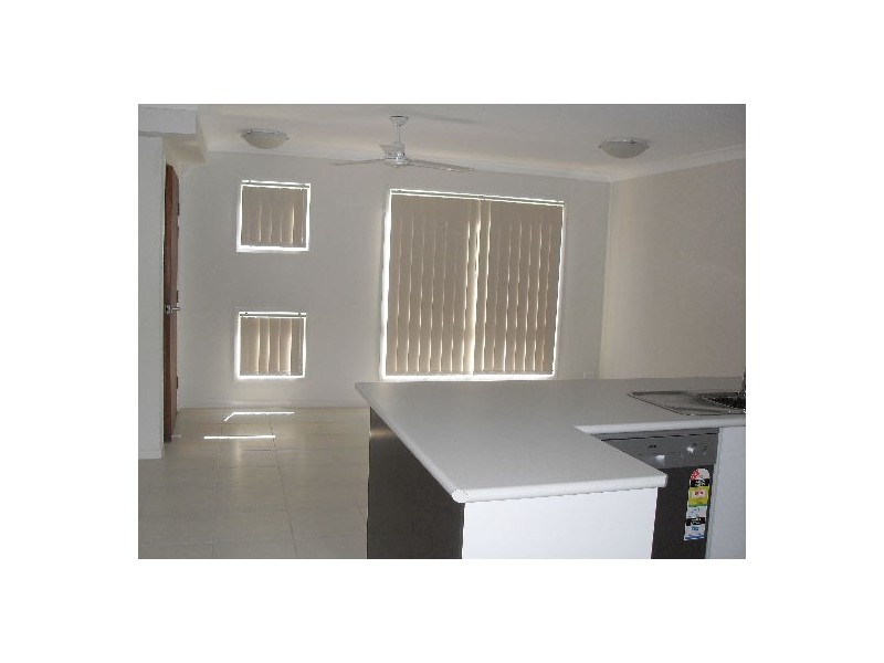 8/1 French Street, South Gladstone QLD 4680