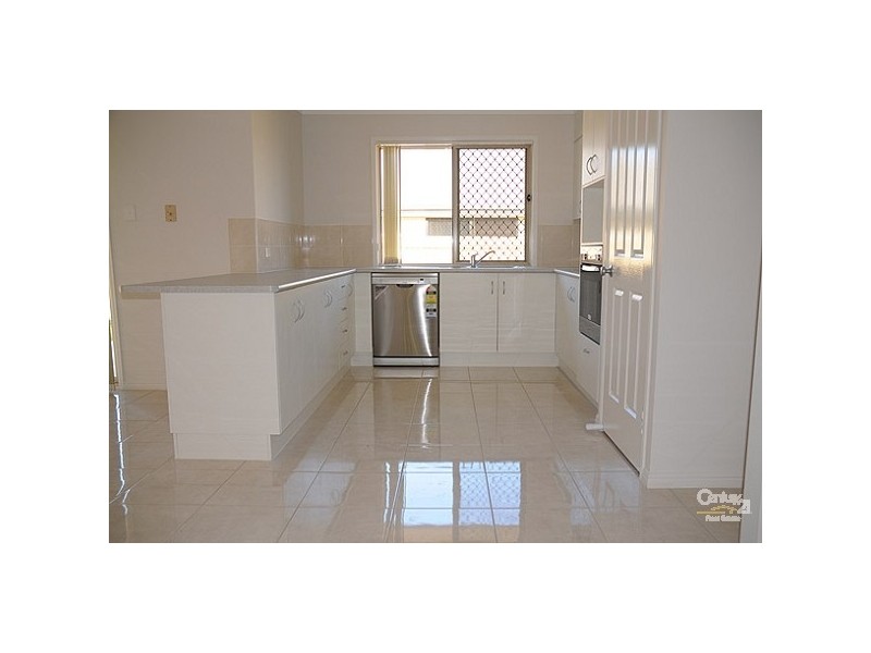 27 Sunpoint Way, Calliope QLD 4680