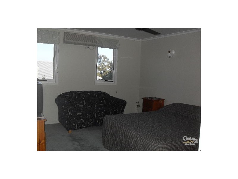 2/13 Yaroon Street, Gladstone QLD 4680