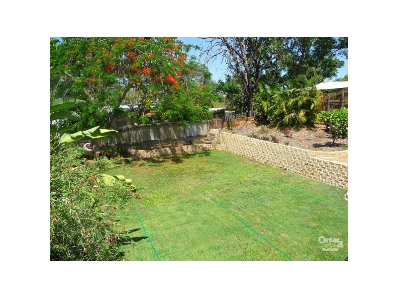 42 Wilson Street, New Auckland QLD 4680