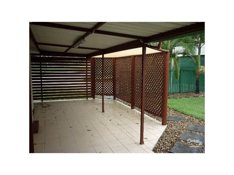 2 Oxley Drive, Gladstone QLD 4680