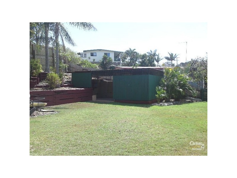 2 Oxley Drive, Gladstone QLD 4680