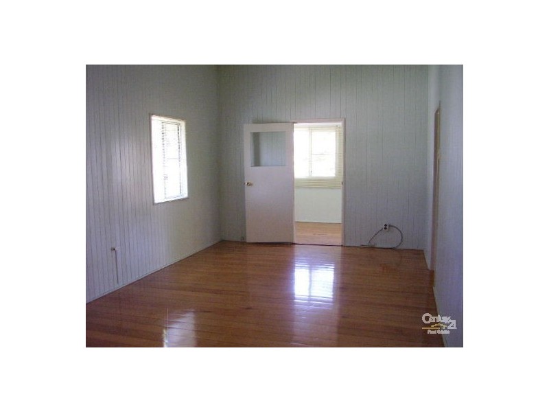 14 Bonar Street, Gladstone QLD 4680