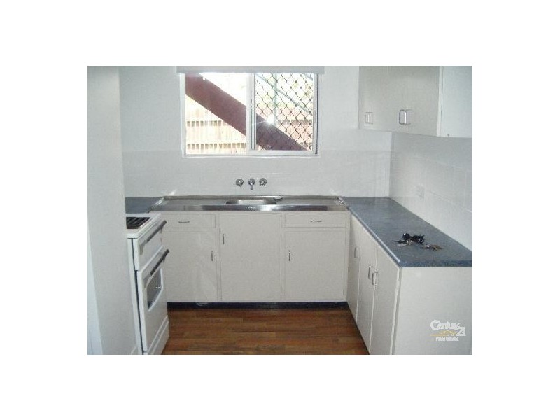 6/6 Boles Street, Gladstone QLD 4680