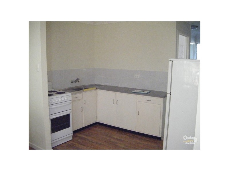 3/6 Boles Street, Gladstone QLD 4680