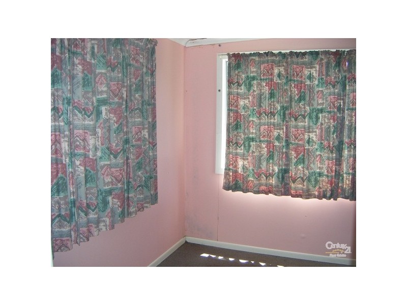 1688 Raglan Station Road, Raglan QLD 4697