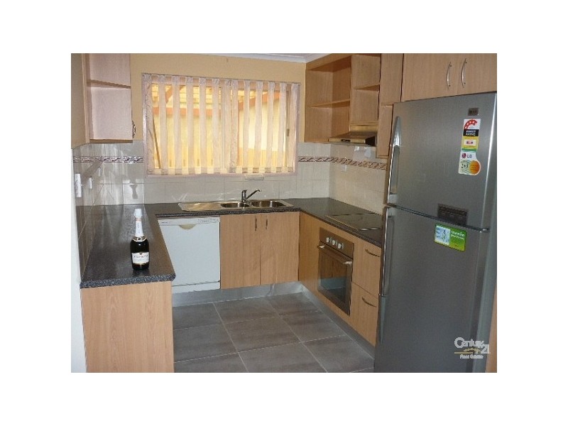 1/5 Central Lane, Gladstone QLD 4680