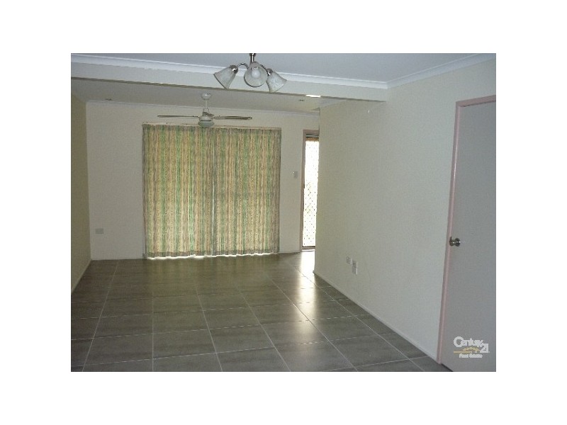 1/5 Central Lane, Gladstone QLD 4680