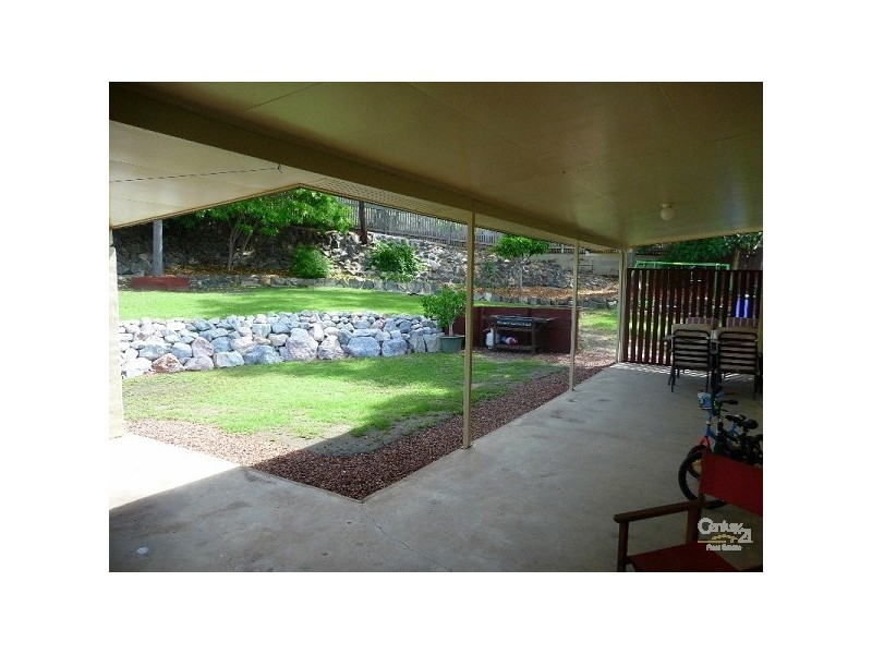 5 Fir Court, Kin Kora QLD 4680