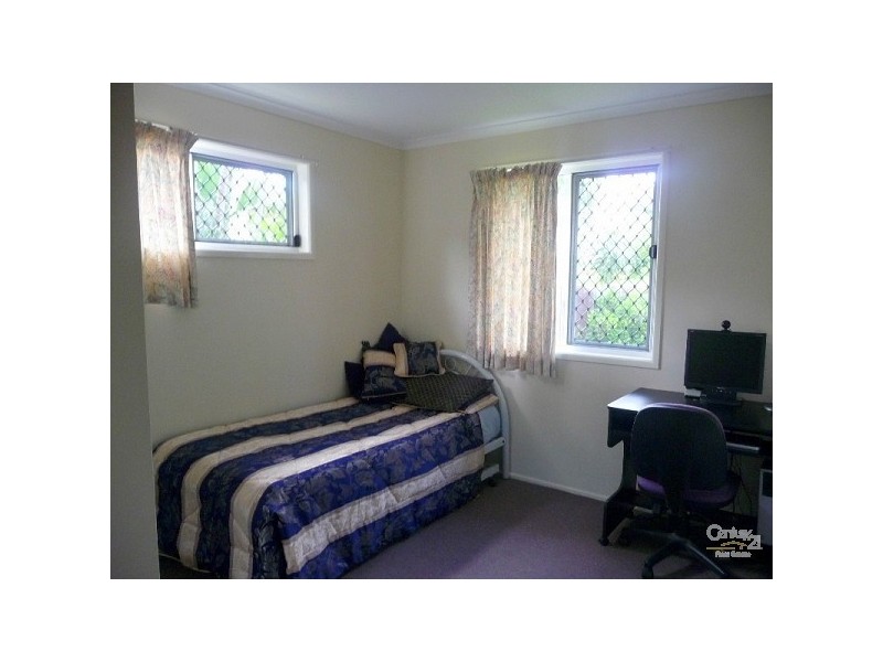 5 Fir Court, Kin Kora QLD 4680
