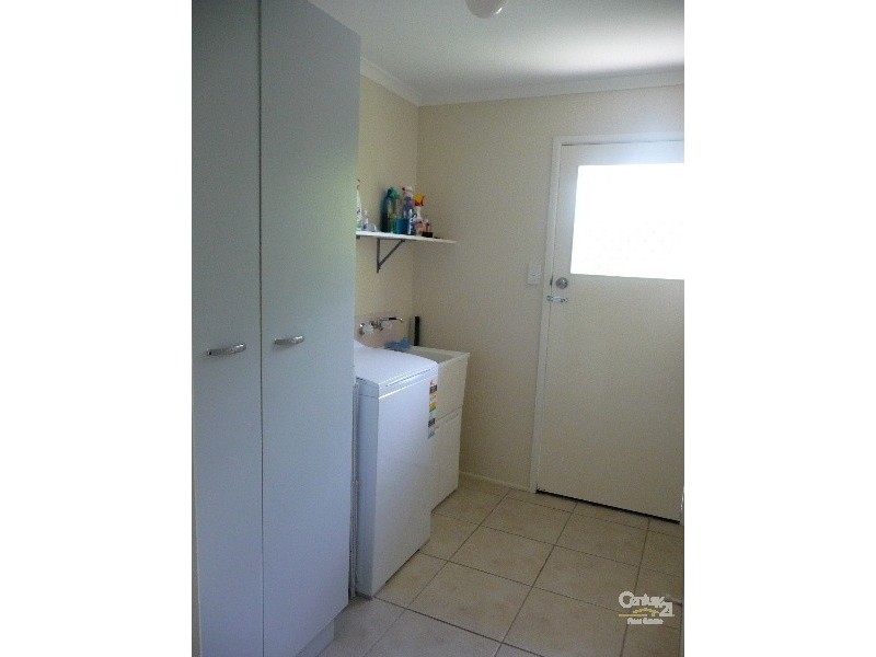 5 Fir Court, Kin Kora QLD 4680