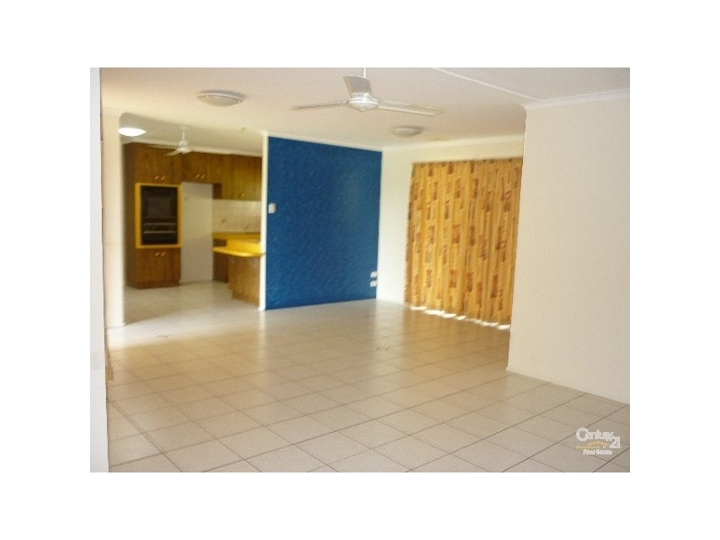 2 Junee Street, Clinton QLD 4680