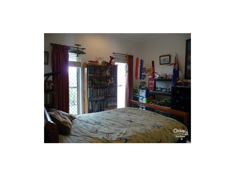 4 Observatory Place, Gladstone QLD 4680