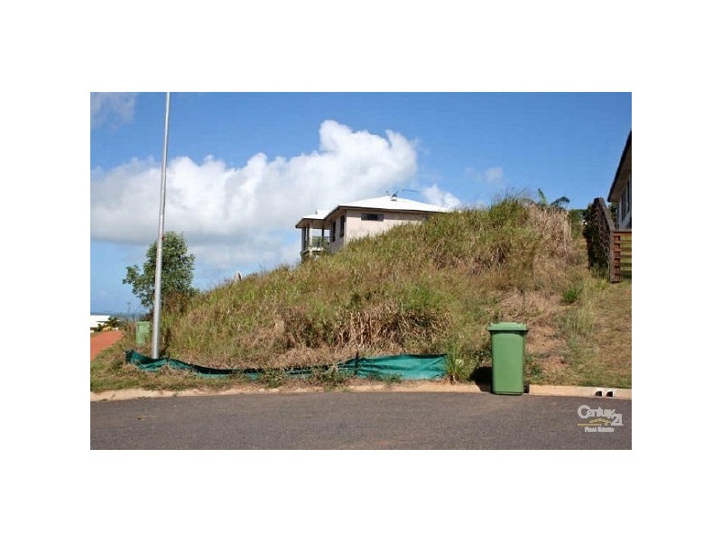 9 LETCHFORD COURT, PACIFIC HEIGHTS, Yeppoon QLD 4703