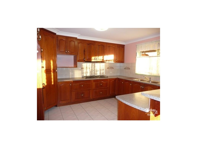 1 Collins Lane, Gladstone QLD 4680